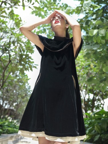 Harmony in Textures: Embracing Everyday Artistry with Lam Boutique's Fashion Dress